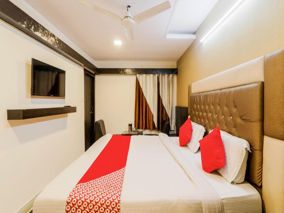 Oyo 79765 Hotel Samrat Lucknow Eksteriør bilde