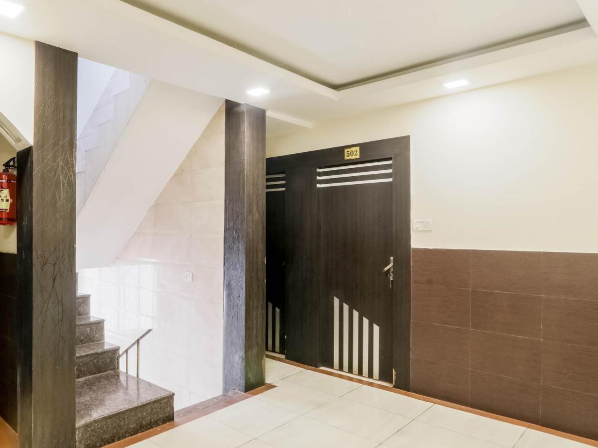 Oyo 79765 Hotel Samrat Lucknow Eksteriør bilde